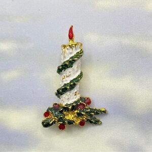 Vintage Candle Christmas Holiday Gold Tone Brooch